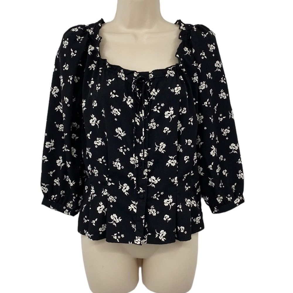 Sweet Baby Jamie‎ Blouse Womens Size Medium Black White Floral 3/4 Sleeve Ruffle